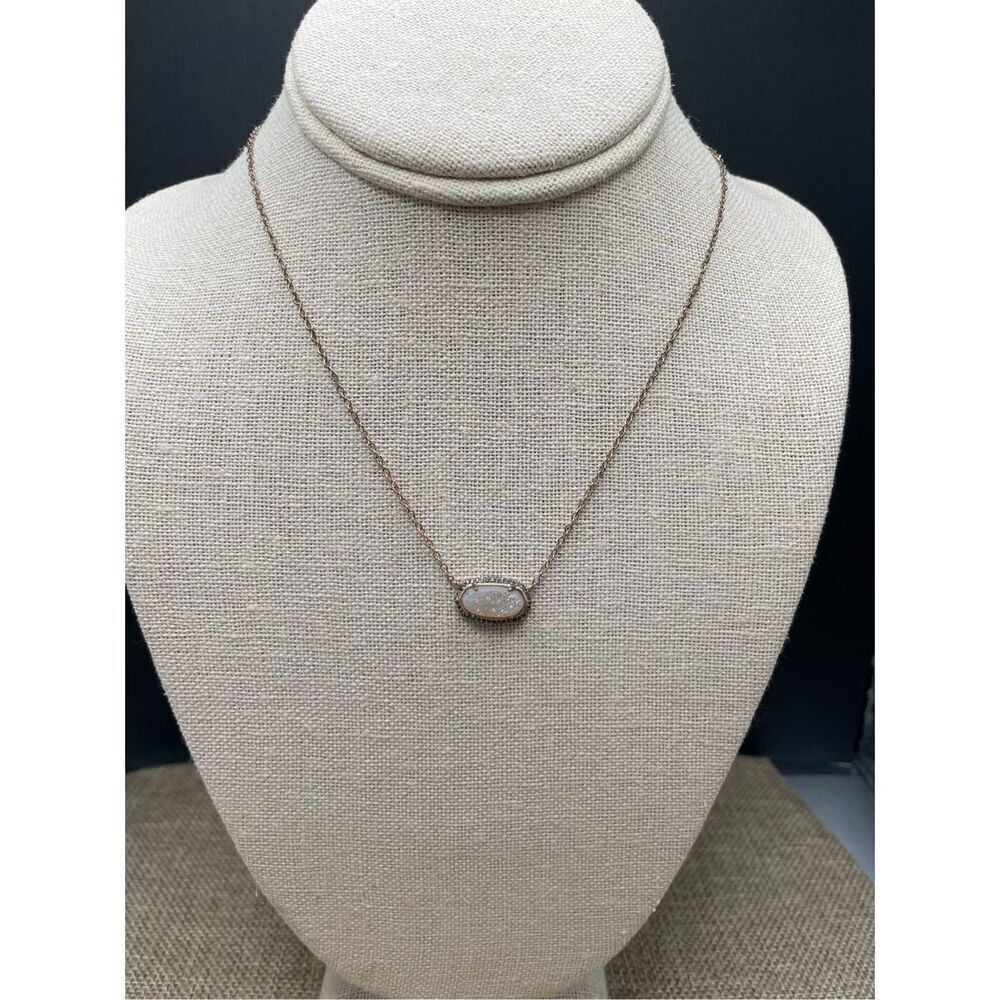 Kendra Scott Elisa Gold Pendant Necklace in Iridescent Drusy